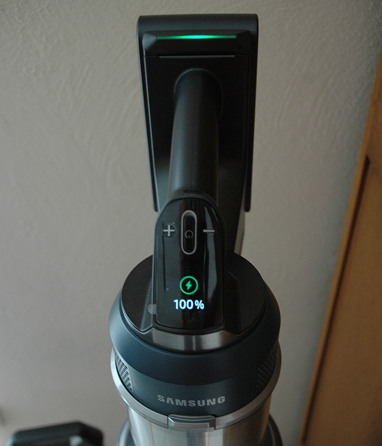 Samsung Bespoke Jet samsung-bespoke-jet-basisstation-akku-ladeanzeige
