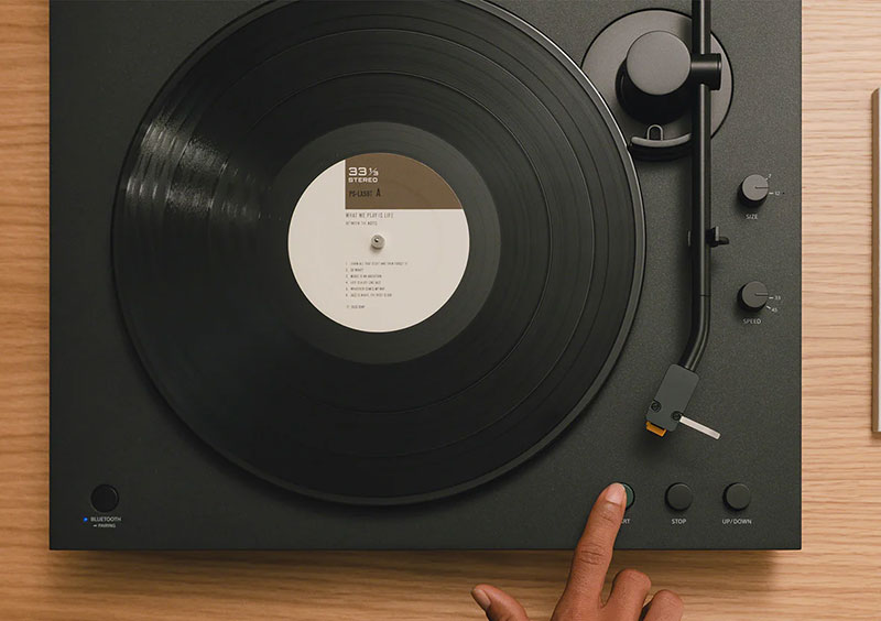 Sony erweitert sein Plattenspieler-Sortiment um kabellose Modelle