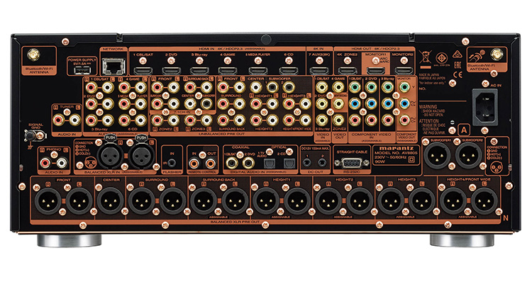 Die Rückseite des Marantz AV-Vorverstärker AV8805A marantz_AV_8805A-anschluesse
