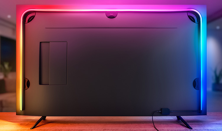 philips-hue-play-gradient-lightstrip-montiert