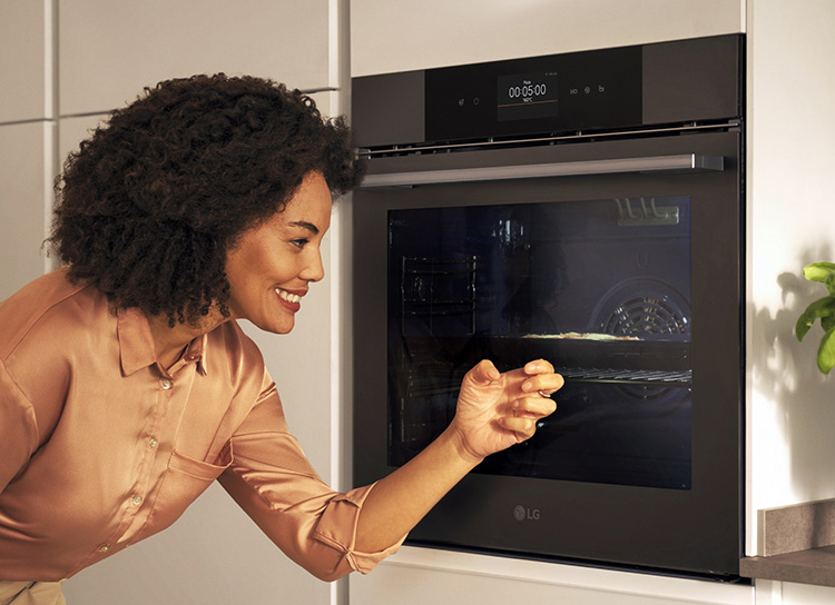 LG InstaView Ofen lg-kuechenpaket-backofen