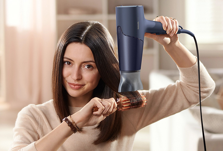 Philips Haartrockner Serie 5000 philips-haartrockner-5000-anwendung