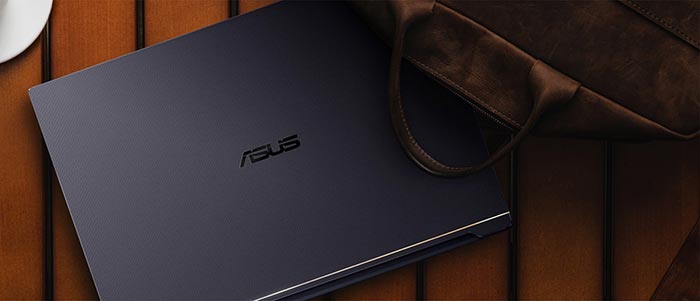 proart-studiobook-ProX-tasche Das ProArt StudioBook ProX passt als 17-Zöller in eine normlae Aktentasche