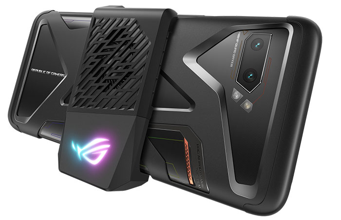 Aktiver Lüfterkühler AeroActive Cooler II im Asus ROG PHone II