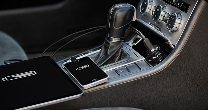 varta-car-charger-dual-USB-Fast Car Charger Dual USB Fast von Varta