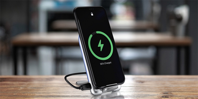 Neuer Standard, jetzt noch schneller – VARTA Ultra Fast Wireless Charger für Smartphones