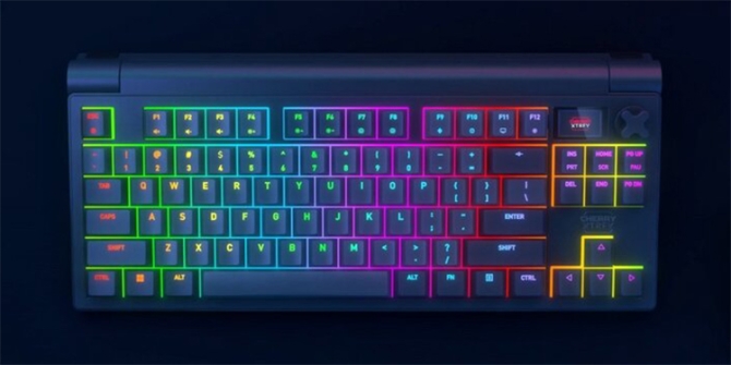 Die neue CHERRY XTRFY MX 8.3 TKL